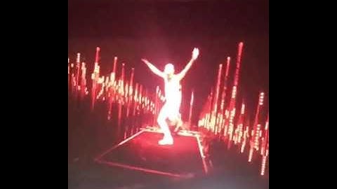 160722.Tour.exo rdium in Seoul  The first day kai. ..and..sehun ..and lay performance dancing