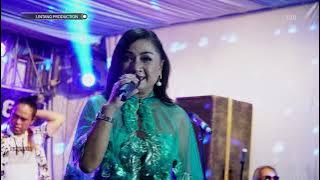 HUJAN GERIMIS cover MONICA // KAISAR REPUBLIK DANGDUT TERBARU