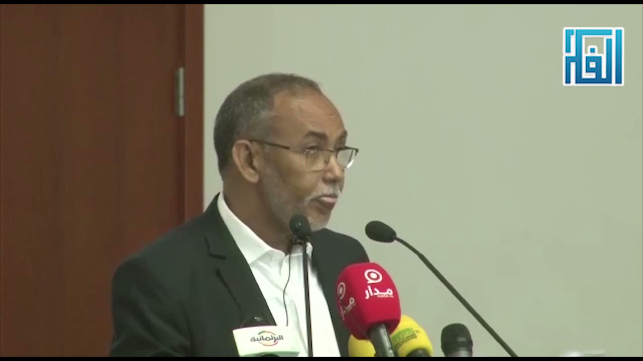 الدكتور حمه بن عبد القادر اختصاصي أمراض النساء والتوليد