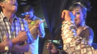 Download Lagu 16  Cemburu Buta aziza gavra MP3