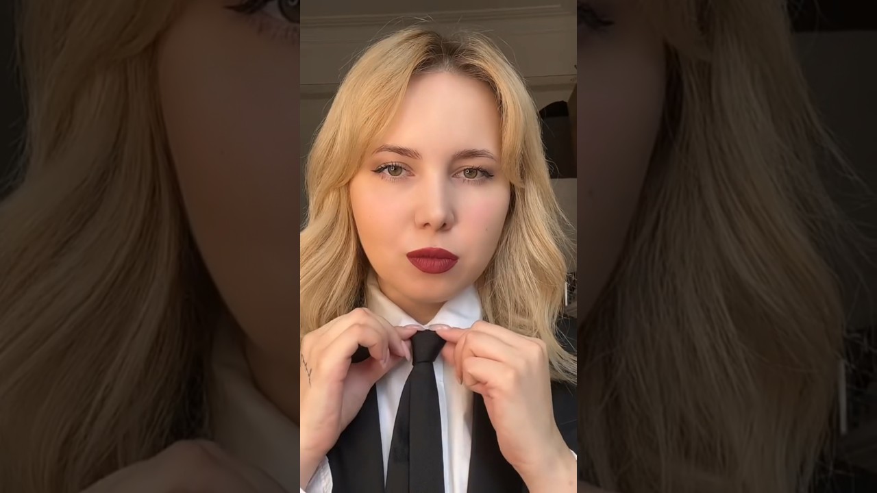 Trying my new ColourPop lipsticks. Day 1. Ultra Matte in colour Bumble 🌺 