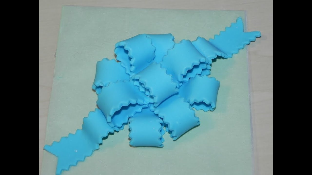 Coccarda in pasta di zucchero