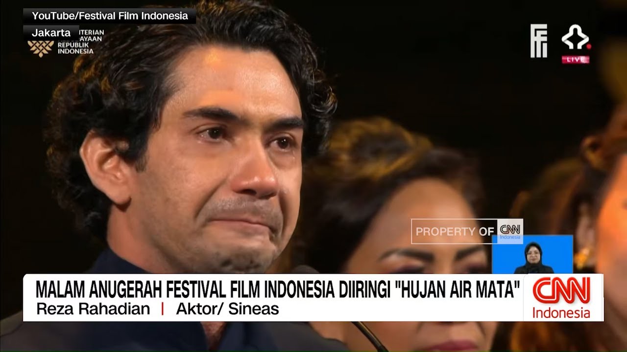 Malam Anugerah Festival Film Indonesia Diiringi Hujan Air Mata