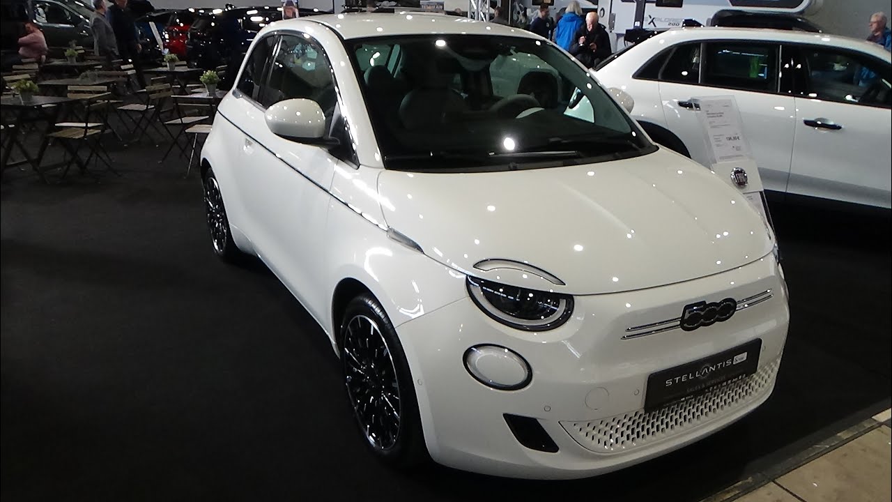 2026 Fiat 500e Electric La Prima - Exterior and Interior - Auto Caravan Berlin 2025