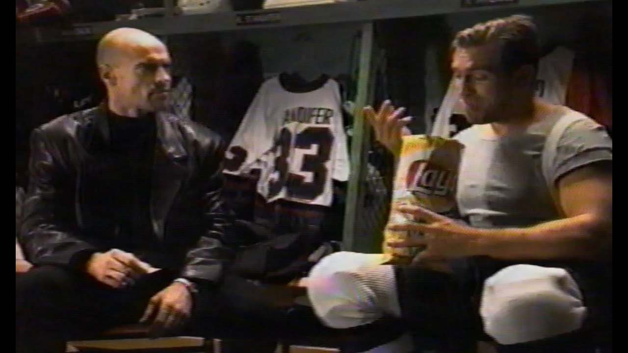 Lays Chips Commercial with Mark Messier - 2000 - YouTube