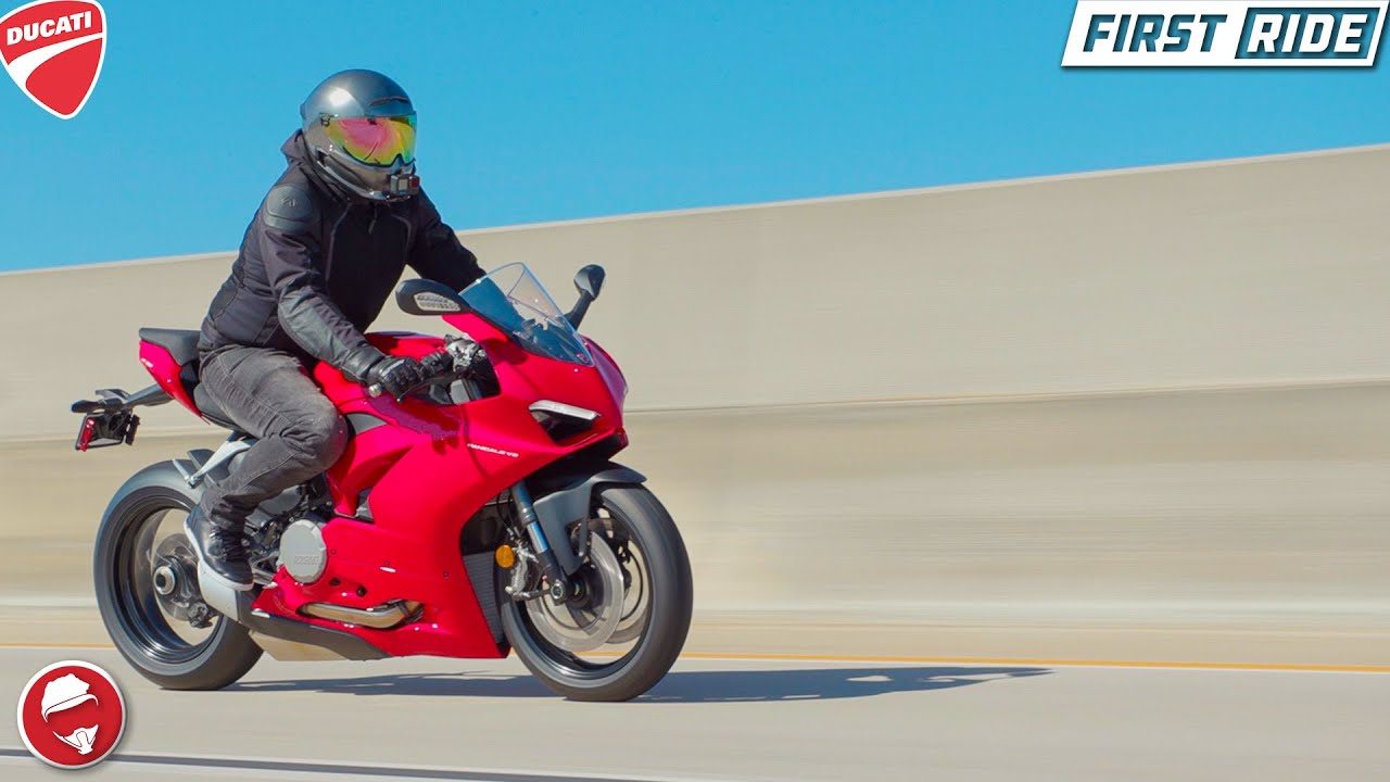 2022 Ducati Panigale V2 | First Ride