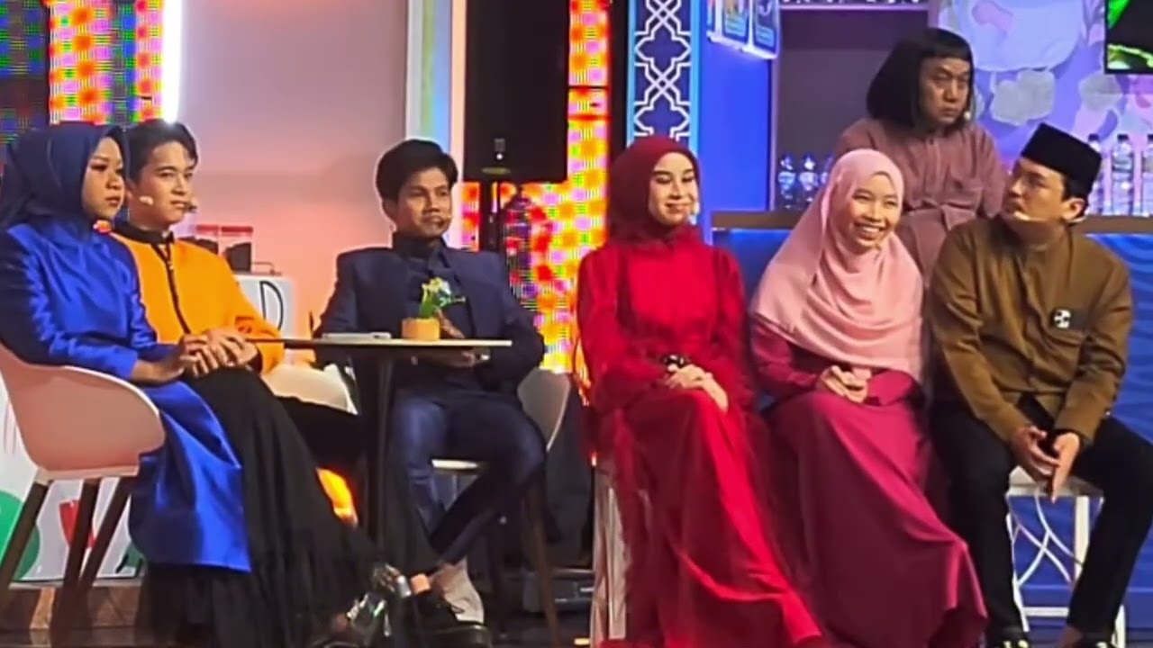 VALEN DAN MILA KONSENTRASI DENGERIN CERAMAH❗❗