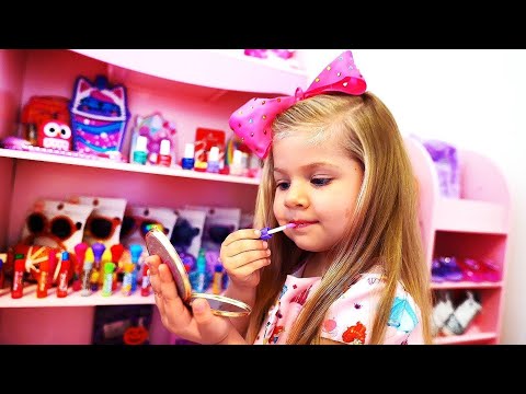 Diana Pretend Play Dress Up and New Make Up toys