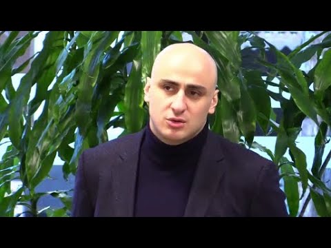 ორბელიანის სასახლეში, პრეზიდენთან შეხვედრები გრძელდება. დღეს სალომე ზურაბიშვილს, ნიკა მელია შეხვდა