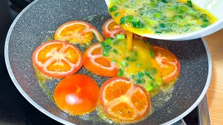 Just 1 tomato and 3 eggs!! My family loves this breakfast recipe😍