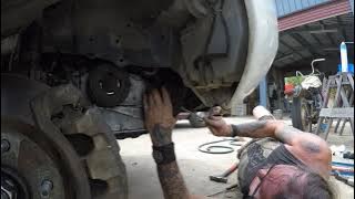 Nissian 07 X Trail Air Con Clutch Repair.....  Hippy Trev & Lainie....