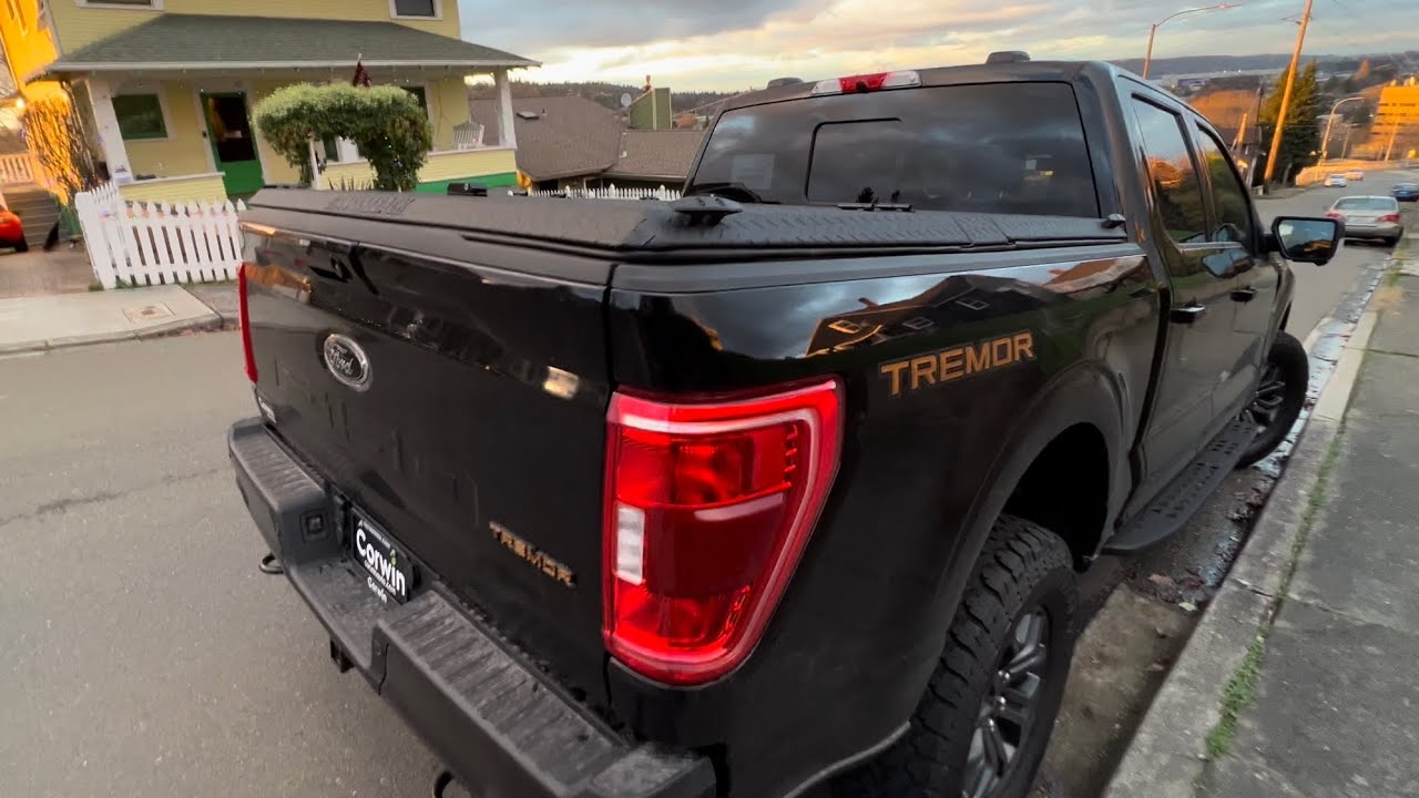 F150 Tremor DiamondBack SE Tonneau Cover YouTube