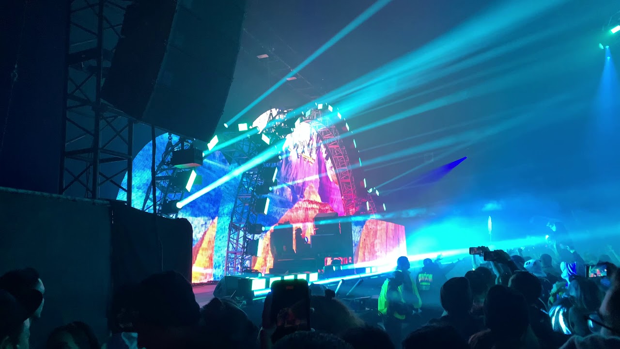 Porter Robinson - Language - Countdown 2020 - YouTube