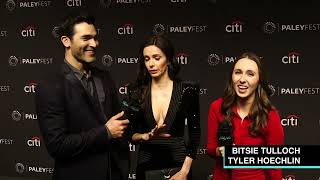 Bitsie Tulloch & Tyler Hoechlin On Being Superman & Lois, Fandom & More!  | Hollywire