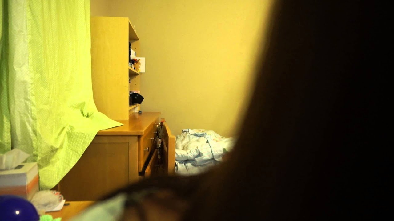 ASMR om nom nom sounds