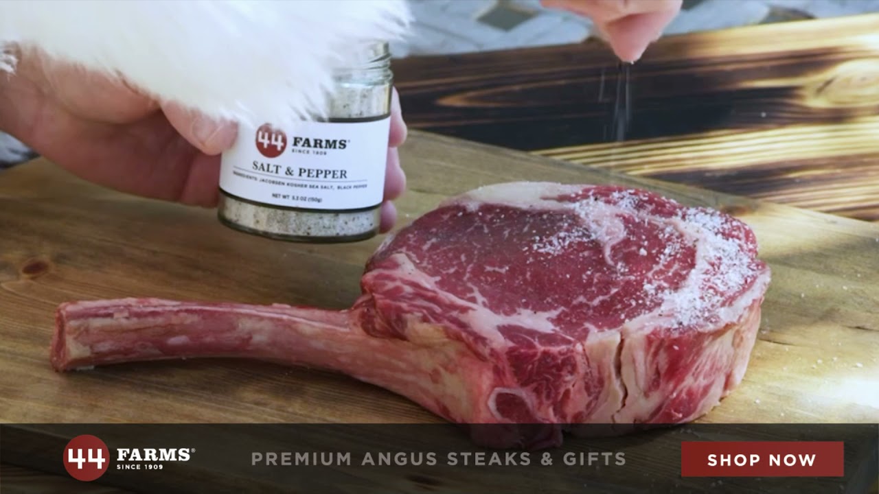 Santa with 44 Steaks.com