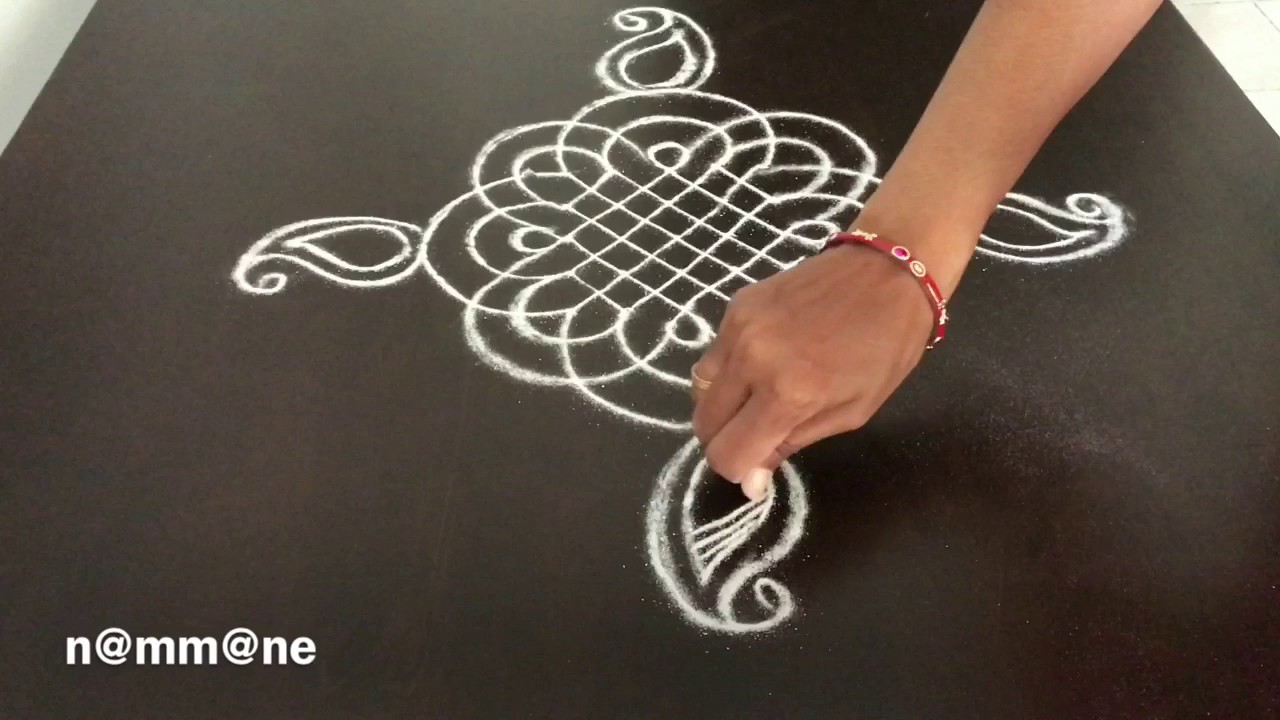 Fusion of Padi kolam and Freehand rangoli || 5-5 dots padi Kolam