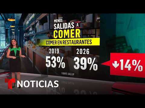 Estadounidenses salen menos a comer a restaurantes por el alto costo de vida | Noticias Telemundo