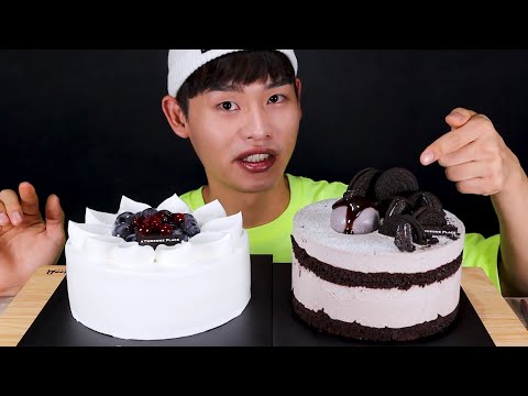 투썸플레이스 모어댄쿠키앤크림 리얼생크림케이크 먹방~!! Oreo Cookie cake Whipped cream cake~!!