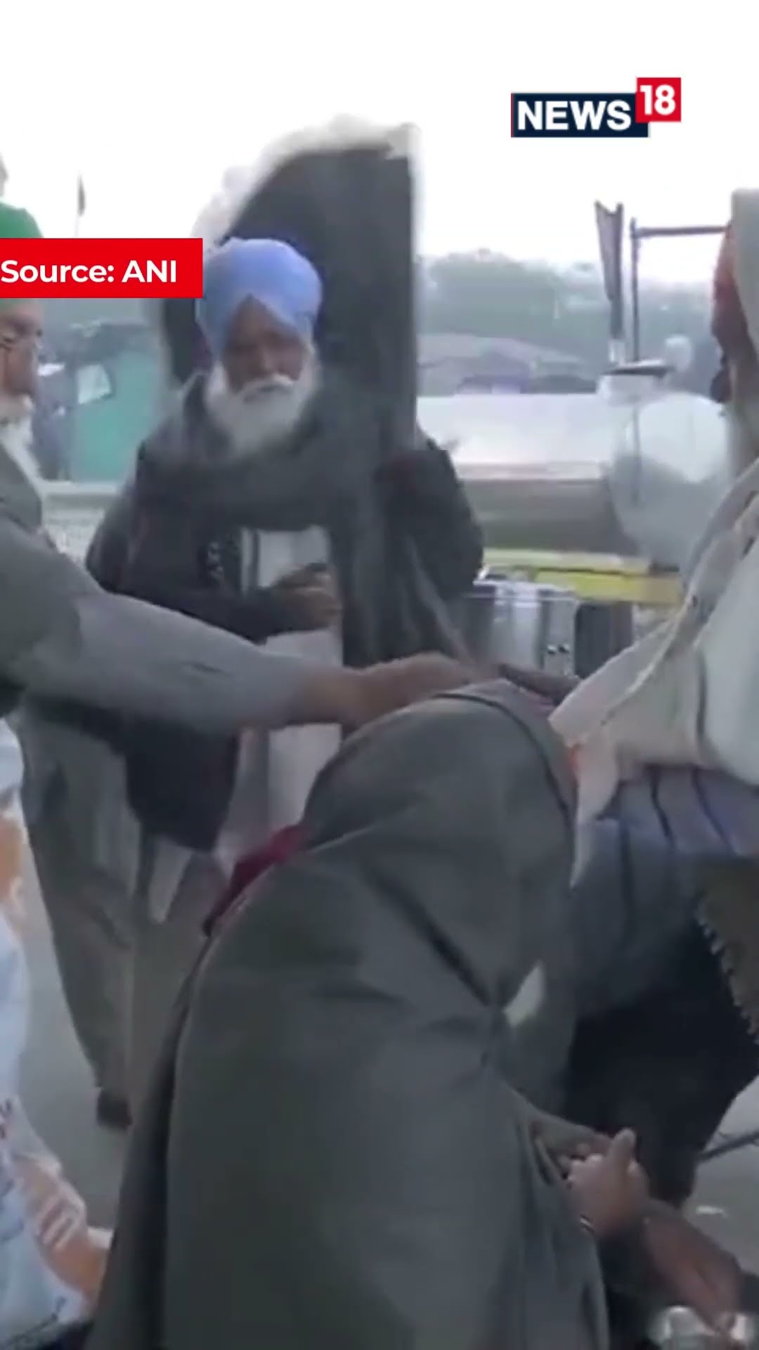 Drone Visuals From Punjab-Haryana Shambhu Border Amid Ongoing Farmers' Protest | N18S