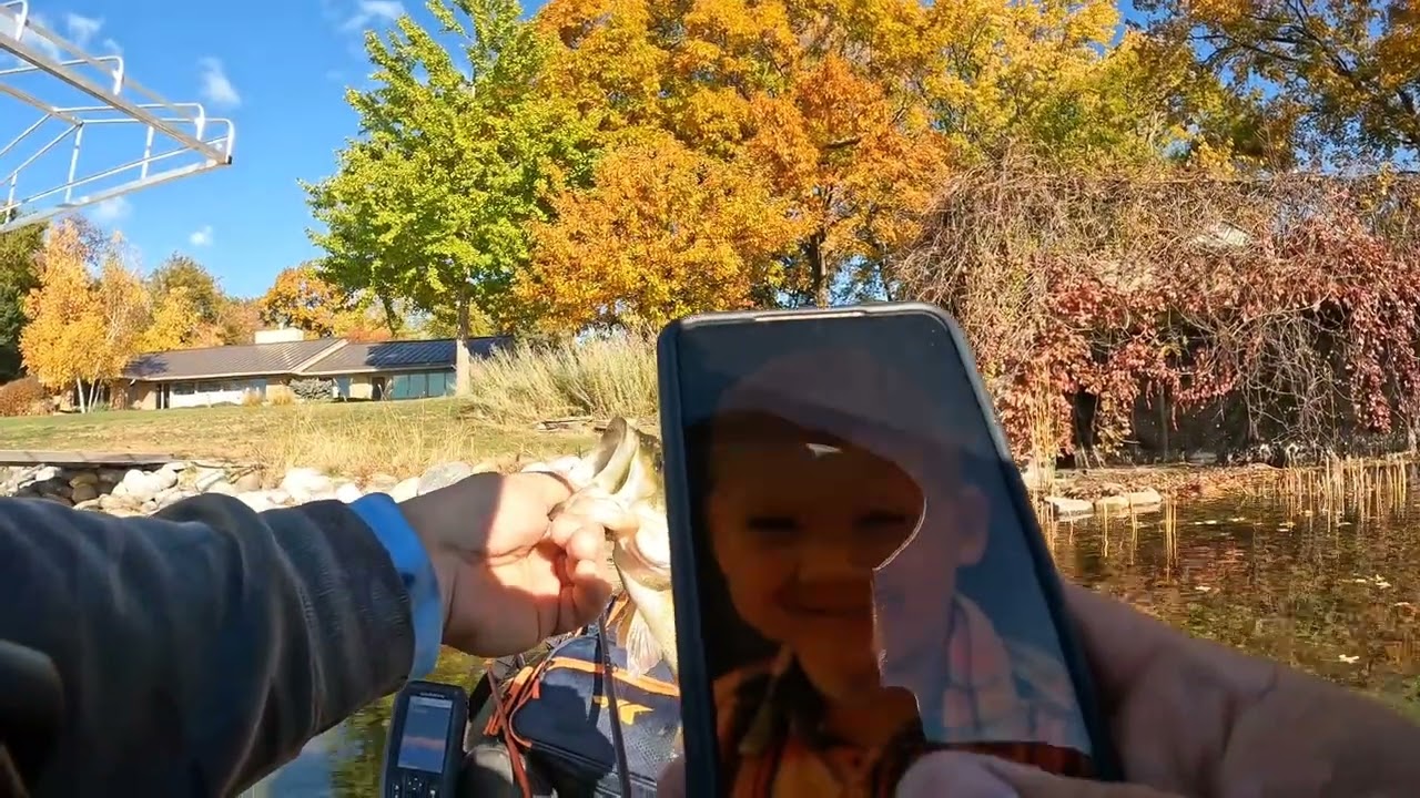 More Late Fall Bass Fishing In Wisconsin!