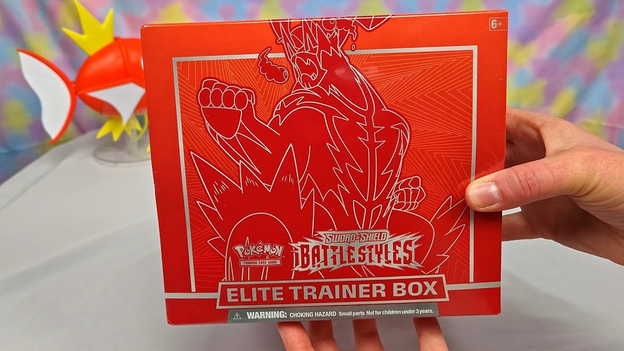 Elite Trainer Box Battle Styles Single Strike Urshifu Ingles Pokémon