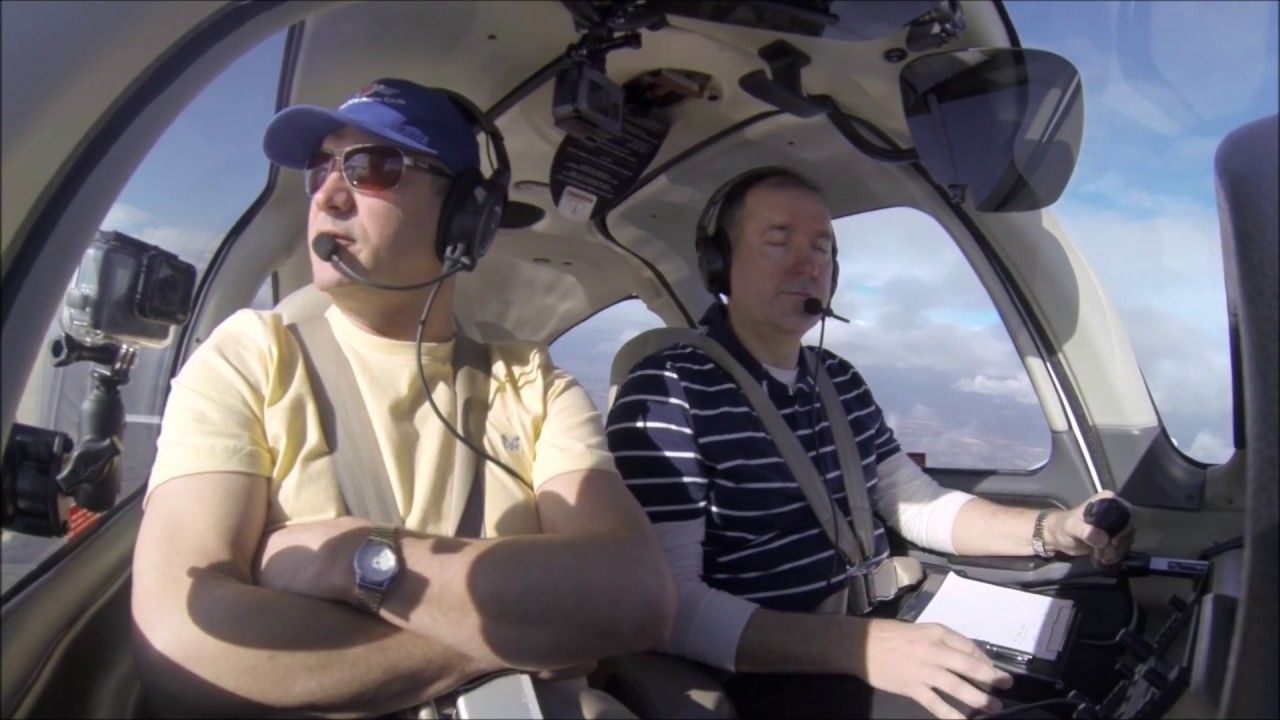 VLOG Cirrus SR20 Biennial flight training at Church Fenton UK - YouTube