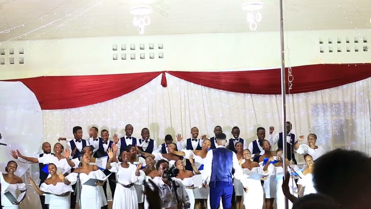 Ndarata umwami Rudasumbwa Chorale Caritas Concert 2023