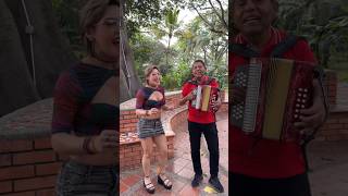 El maestro ISRAEL ROMERO junto a ANA DEL CASTILLO interpretan SOMBRA PERDIDA #fyp #vallenato #musica