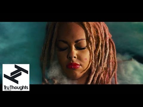 Tonton Harleighblu - 'Reverse' (Official Video) di YouTube Tonton Harleighblu - 'Reverse' (Official Video) di YouTube