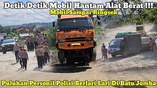 Dozens of Police Running || Clearly recorded car crashing into heavy equipment in Batu Jomba