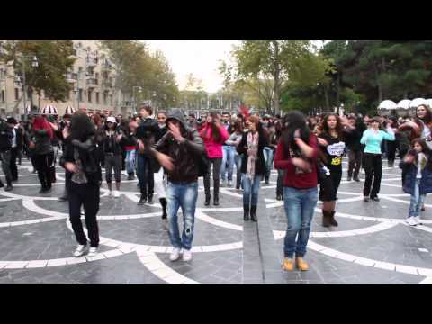 Video: Ce Este Un Flash Mob