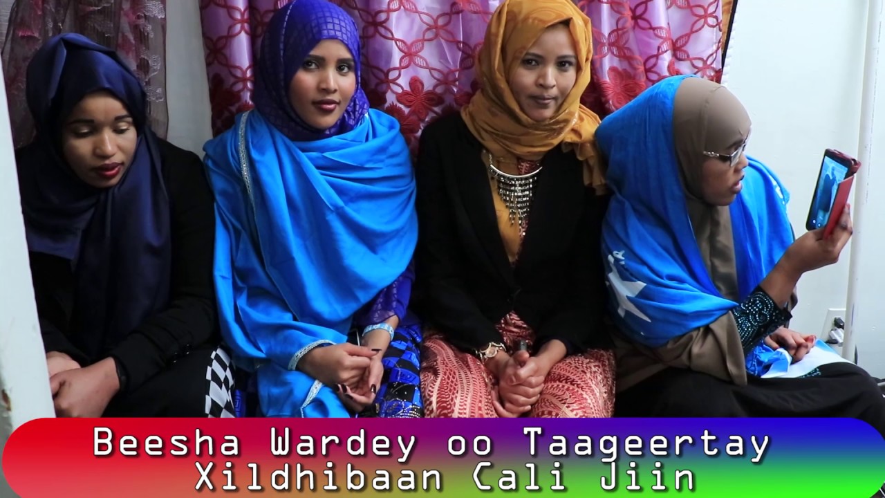 Jojalarga kunnilingus beradi Jojalarga kunnilingus beradi