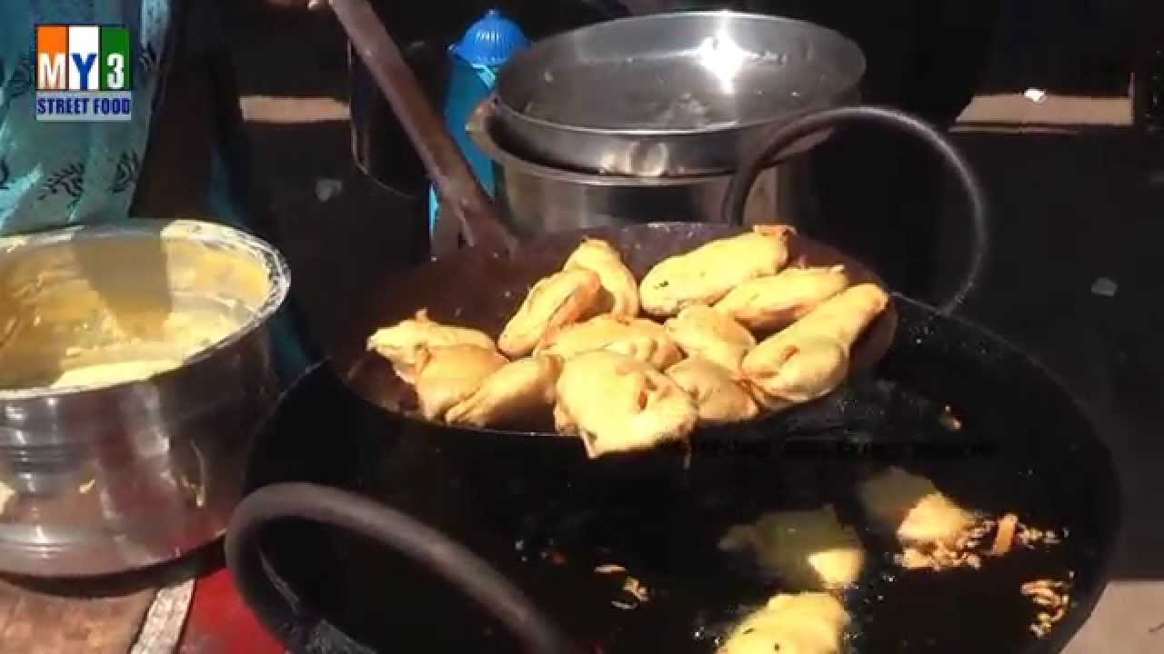 BANANA BAJJI | SOUTH INDIA POPULAR STREET FOOD street food