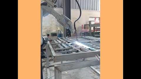 Robot hàn panasonic