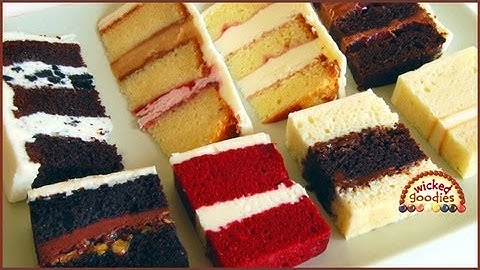 How to Fill Layer Cakes in the Pan