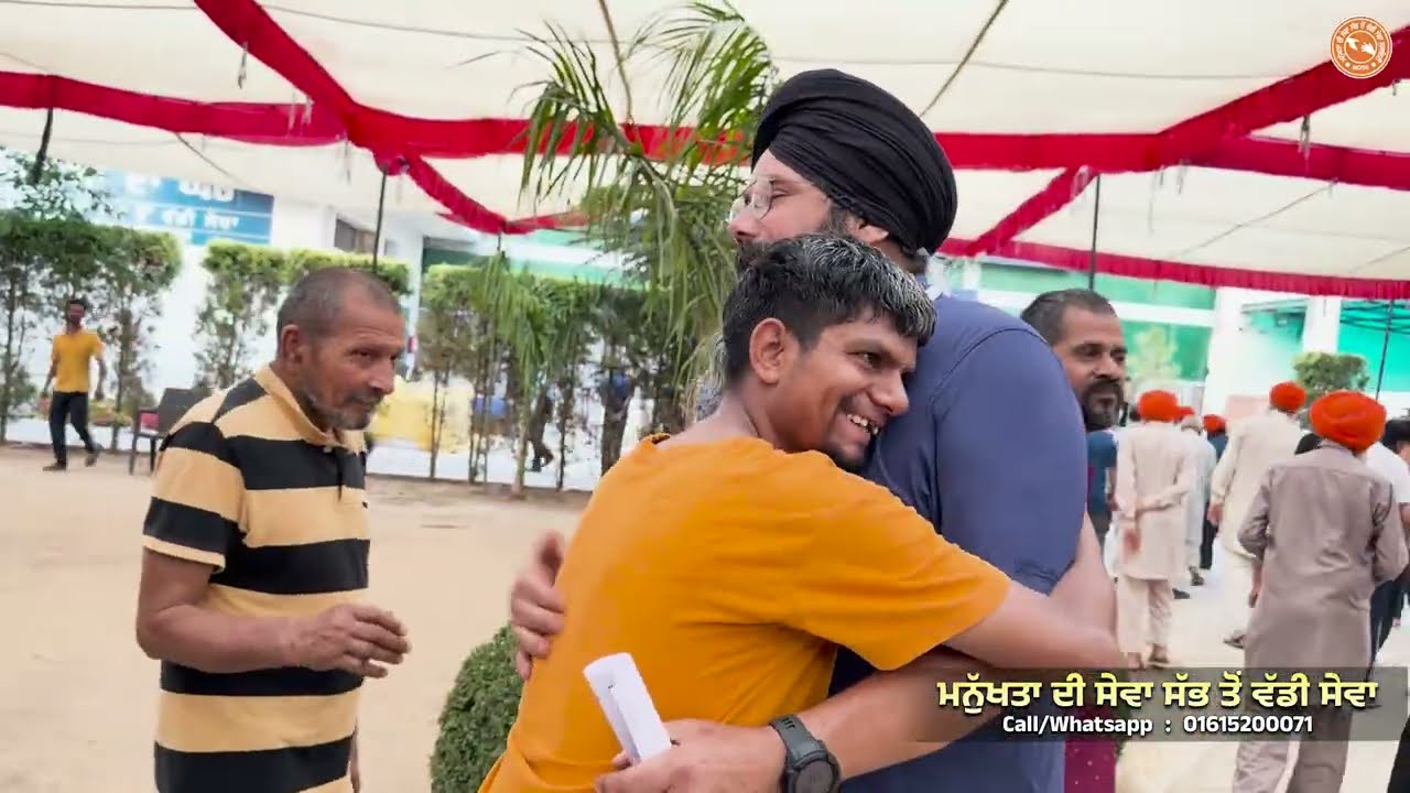 ⁣ਐਤਵਾਰ ਦੇ ਲੰਗਰ ਦੀਆਂ ਤਿਆਰੀਆਂ ਅਤੇ ਸੁਪਨਿਆਂ ਦੇ ਘਰ \'ਚ ਸ਼ਾਮ ਦੀ ਸੈਰ ਕਰਦੇ ਬਜ਼ੁਰਗ
