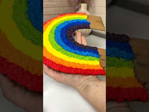 🌈 Turn cardboard