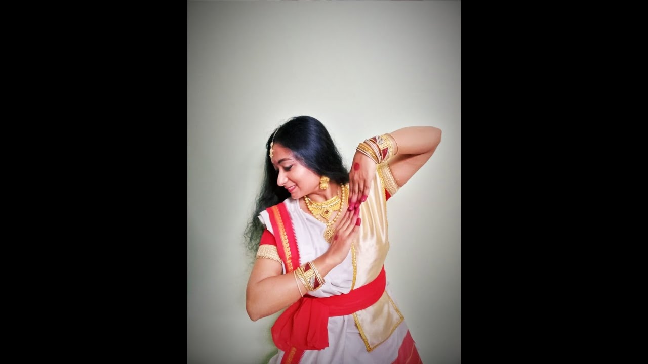 Proloy Seshe Buker Majhe  Dance Cover  Durga Durgeshwari  Ashtami 2020