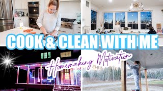 HOMEMAKING MOTIVATION | COOK & CLEAN WITH ME | DELICIOUS DINNER RECIPE, CLEANING, AND XMAS LIGHTS