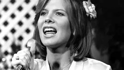 Debby Boone -- Free To Be Lonely Again