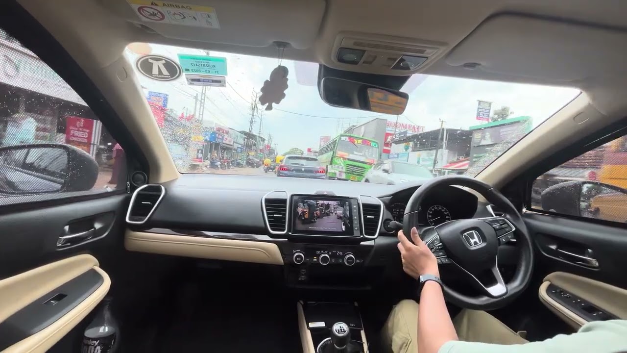 Honda City manual petrol zx drive | Busy street + light rain