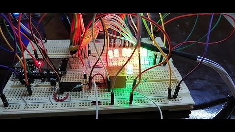 Sensor de Nivel de Agua con ESP32, ULN2803 y Base de Datos en la WEB