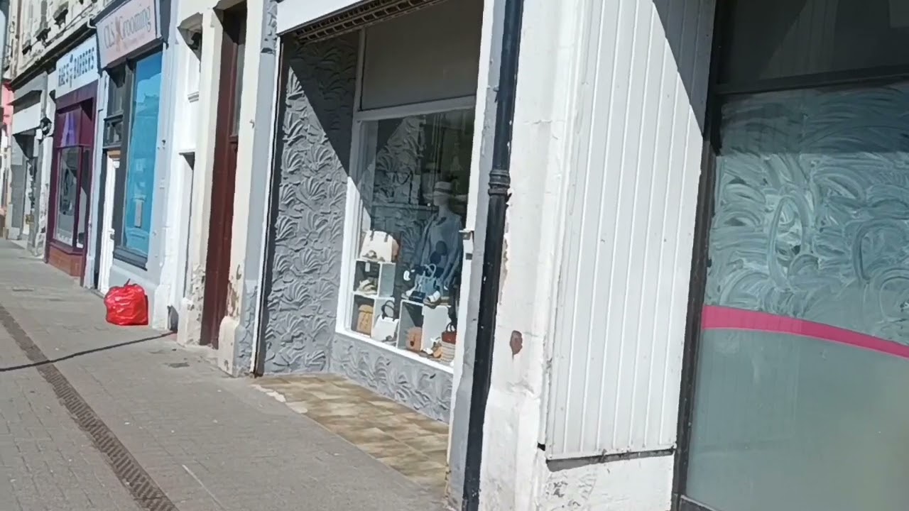 Scotland Girvan High Street A77  到此一遊 2022 May.