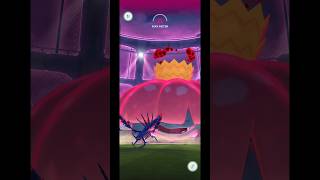 GIGANTAMAX VENUSAUR MAX BATTLE! Jungle Titan Dominates My IV Hunt! #pokemongo #gaming #gamingshorts