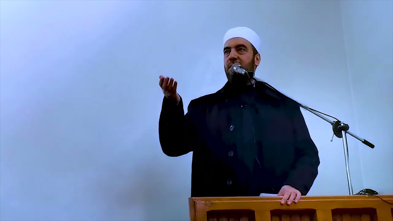 وعيد الله لمن يكنزون الذهب والفضة ولا ينفقونها في سبيل الله