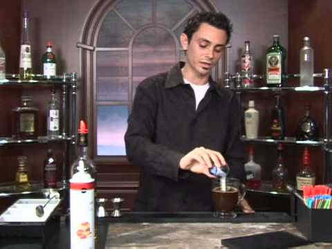 How to Make the Cafe Aux Cognac Mixed Drink