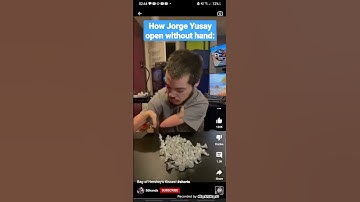 How Jorge Yusay open without hands