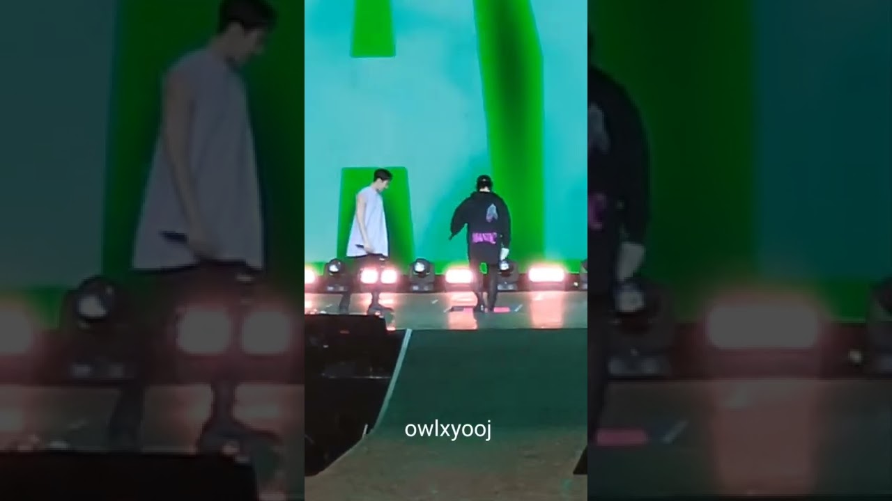 Watch Stray Kids #Hyunjin excessively blowing kisses, #Bangchan loves us #straykids #스트레이키즈 on YouTube Watch Stray Kids #Hyunjin excessively blowing kisses, #Bangchan loves us #straykids #스트레이키즈 on YouTube