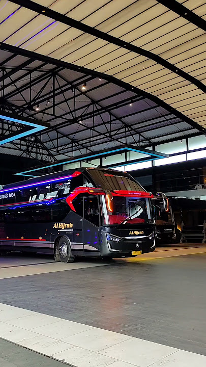 Rilis Bus Terbaru Po Al - Hijrah Suites Family Class By Karoseri Laksana MercedesBenz 1836 O500RS